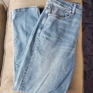 American Eagle Mom Jeans